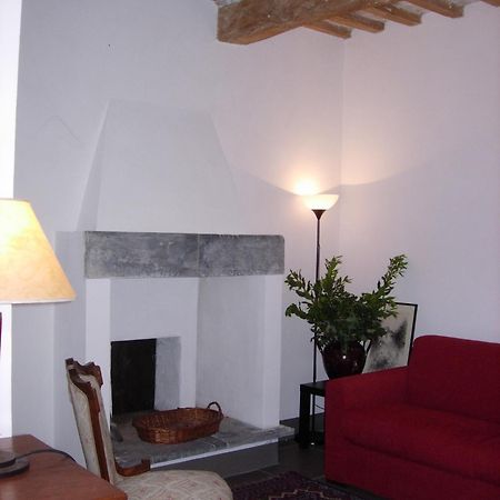 Gli Appartamenti Di Torre Bertona Todi Eksteriør billede