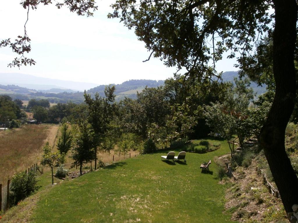 Gli Appartamenti Di Torre Bertona Todi Værelse billede