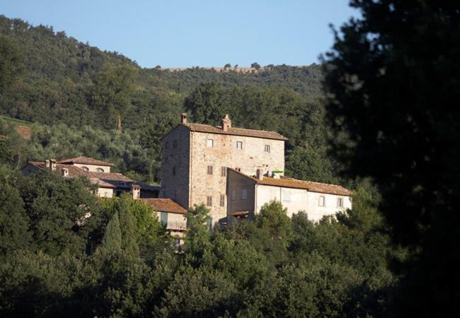 Gli Appartamenti Di Torre Bertona Todi Eksteriør billede