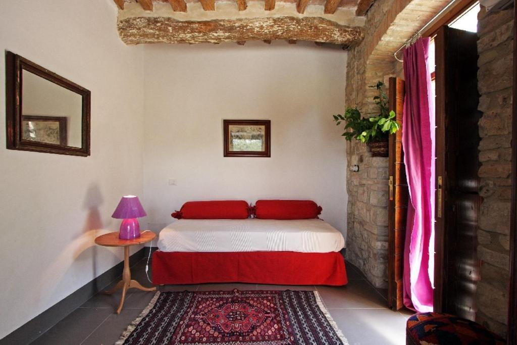 Gli Appartamenti Di Torre Bertona Todi Værelse billede